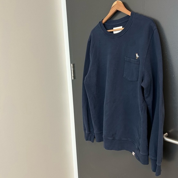 Revolution XL GUC some fading/stains Blue Crewneck Sweater Classic Knit Design - Picture 3 of 16